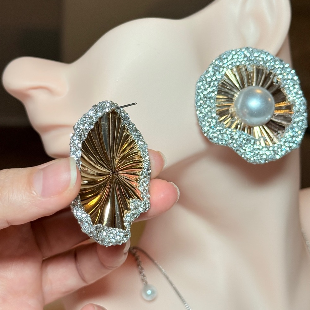 Gold and Silver Pearl Earrings - Picture 5 of 8